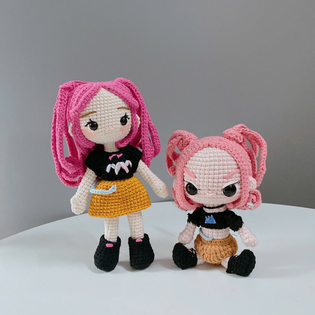 Huntrix crochet doll/kpop demon hunter girl : Mira, Rumi, Zoey, Jinu