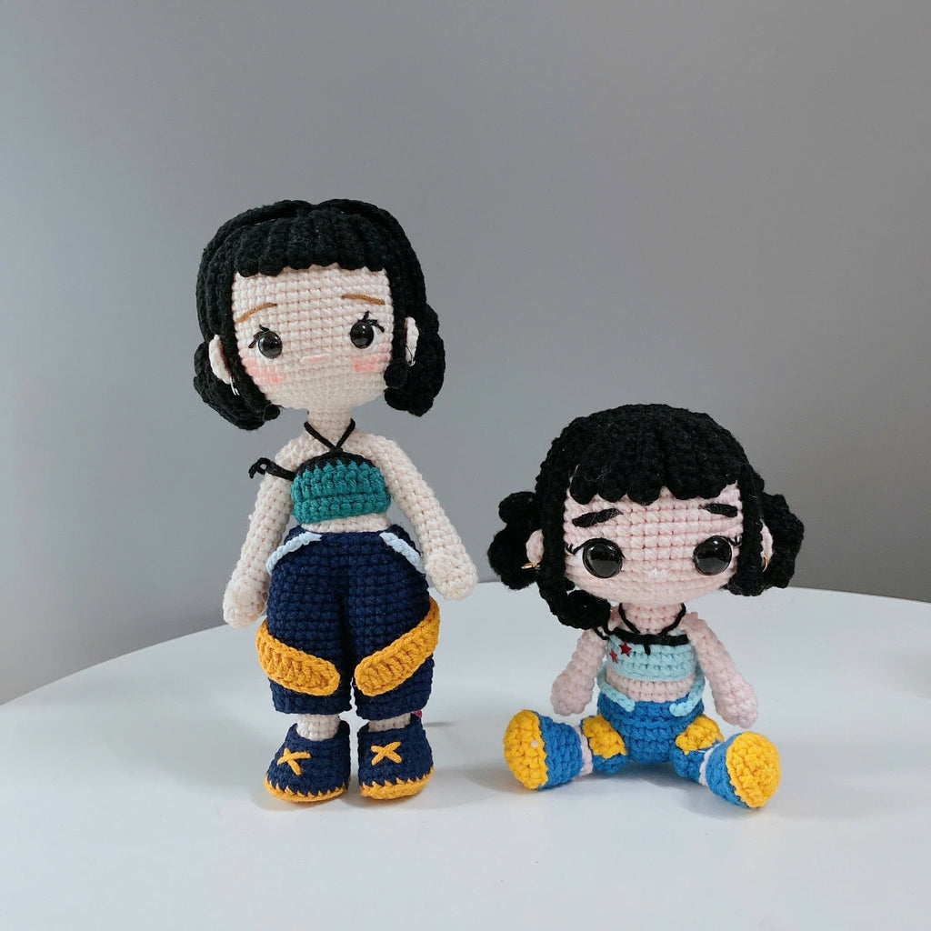 Huntrix crochet doll/kpop demon hunter girl : Mira, Rumi, Zoey, Jinu
