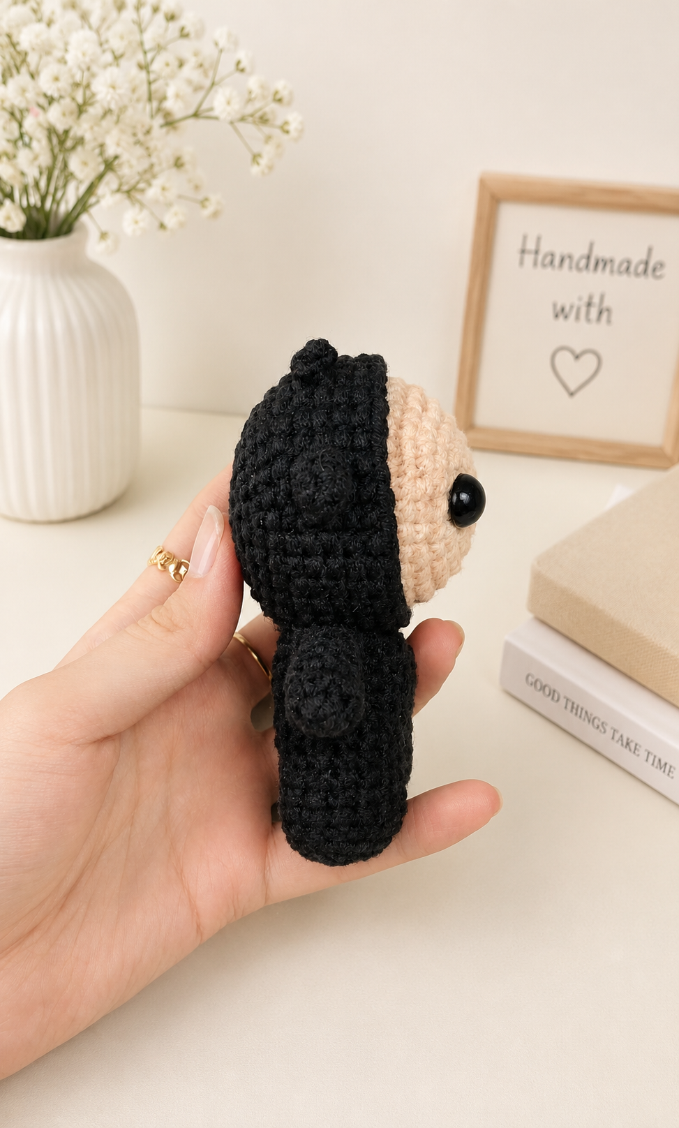 Ggeomeoksari Inspired Crochet Keychain, Handmade Amigurumi Plush Doll, Cute Kawaii Bag Charm, Gift for Collectors
