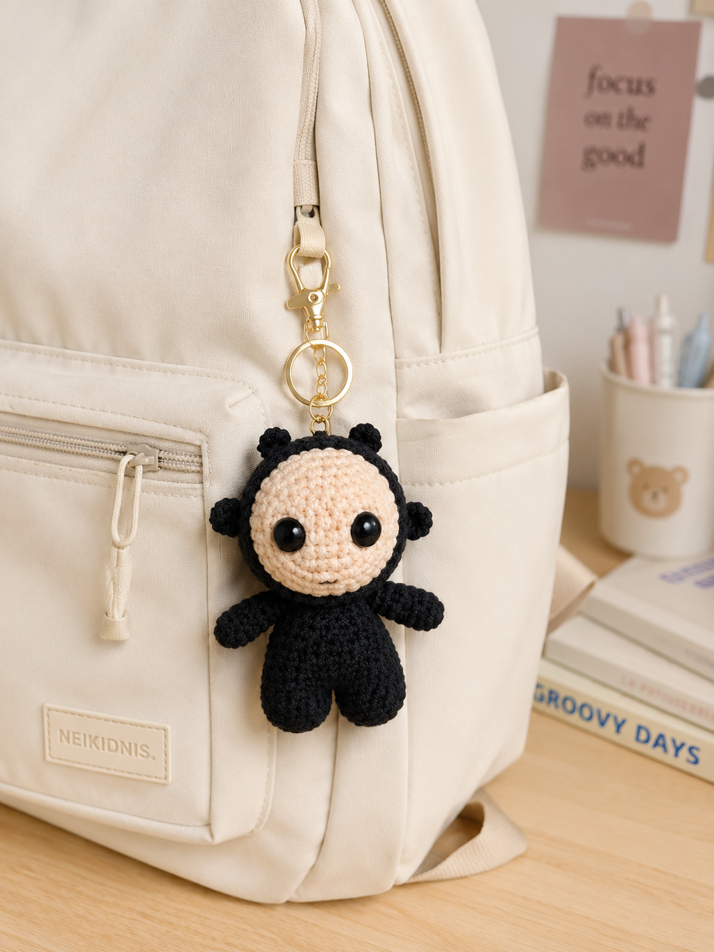 Ggeomeoksari Inspired Crochet Keychain, Handmade Amigurumi Plush Doll, Cute Kawaii Bag Charm, Gift for Collectors