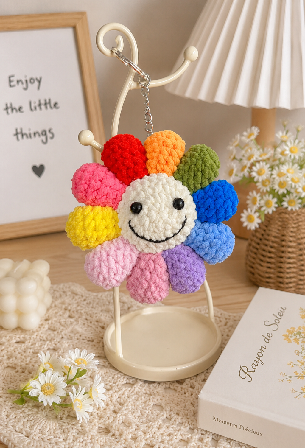 Smiley Flower Keychain | Cute Crochet Daisy Keychain