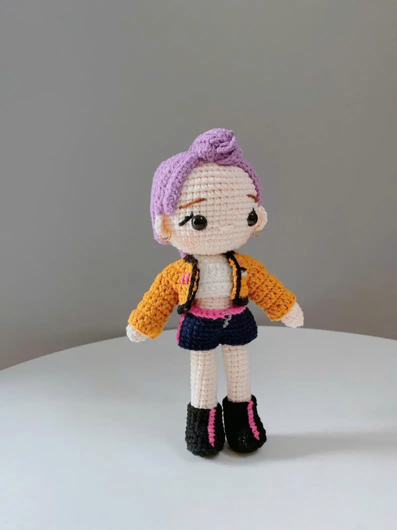 Handmade Crochet Doll – Cute Amigurumi Kpop Gift
