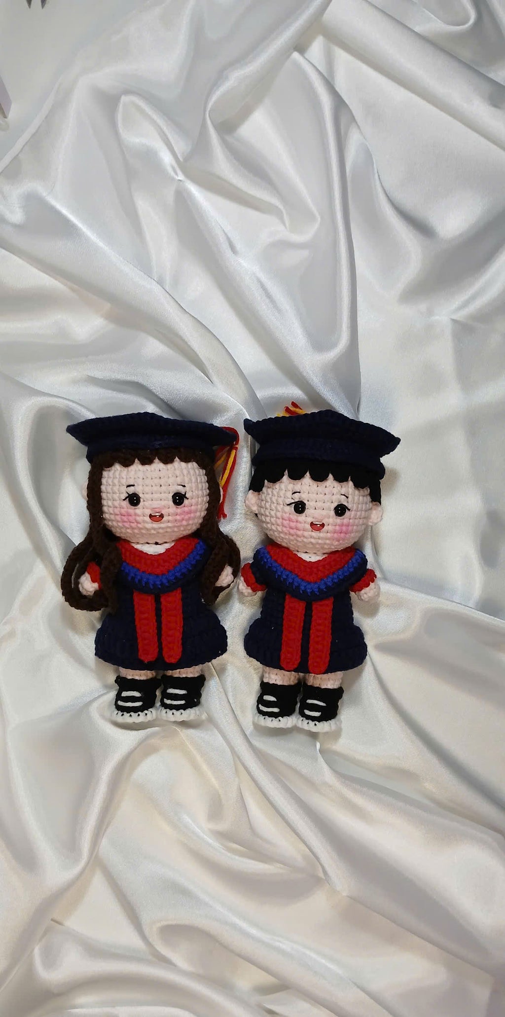 Cute Crochet Graduation Doll 🎓 | Handmade Amigurumi Gift for Students
